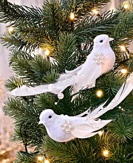 Drobné dekorace 4 holubice s peřím