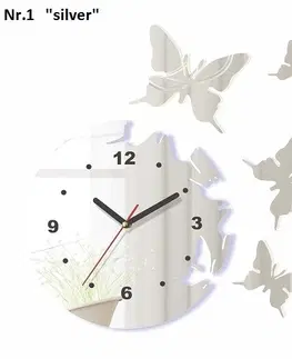 Nástěnné hodiny Moderní nástěnné hodiny s motýly