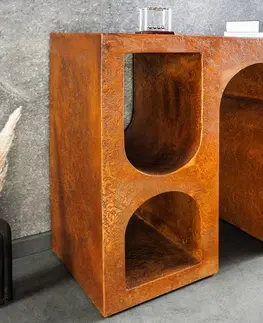 Designové a luxusní konzolové stolky Estila Art deco měděný konzolový stolek Gerin s Koligeometrickým obrazcem 120 cm