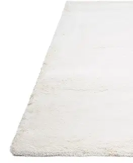 Koberce SHAGGY Měkký bílý koberec