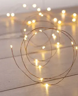 Vánoční řetězy a lamety Dekorativní LED světelný řetěz DECOKING 450 cm