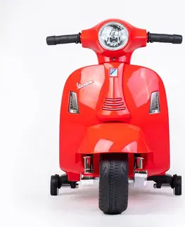 Dětská vozítka a příslušenství Baby Mix Dětská elektrická motorka Vespa, červená