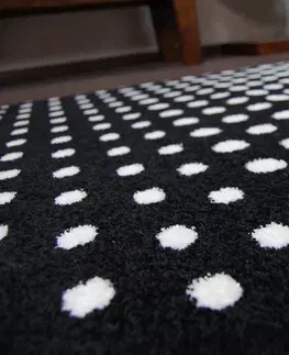 Koberce a koberečky Dywany Lusczow Kusový koberec SKETCH JAMES bílý / černý - tečky, velikost 140x190