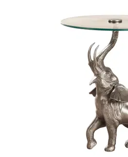 Luxusní a designové příruční stolky Estila Designový vintage příruční stolek Balarama s podstavou ve tvaru slona ve starožitné stříbrné barvě 75 cm