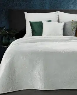 Jednobarevné přehozy na postel Elegantní přehoz na postel z jemného sametu