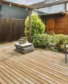 Zahradní nábytek Moderní zahradní lavice v hnědé barvě 125 x 60 x 80 cm