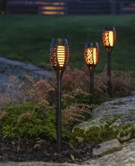 Zemní svítidlo s bodcem STAR TRADING LED solární světlo Flame Mini v sadě 3 ks