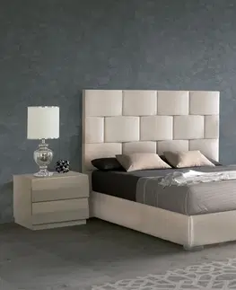 Luxusní a stylové postele Estila Moderní luxusní manželská postel Berlin s čalouněním s geometrickým vzorem v čele bílé barvy 150-180