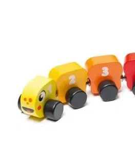 Hračky CUBIKA - Cubik 15399 Barevná housenka s čísly - dřevěná hračka s magnety 10 dílů