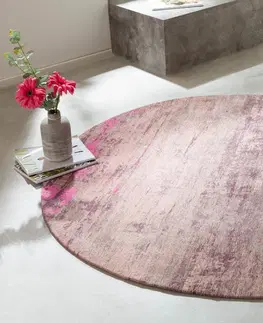 Designové a luxusní koberce Estila Designový kruhový koberec Adassil z bavlny růžovo-béžové barvy 150cm