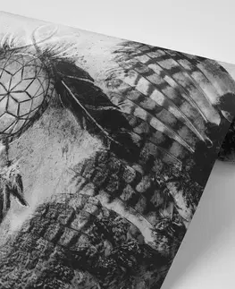 Černobílé tapety Tapeta černobílý indiánský lapač snů