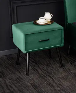 Designové a luxusní noční stolky Estila Retro designový noční stolek Alva s tmavě zeleným sametovým čalouněním se zásuvkou 47cm