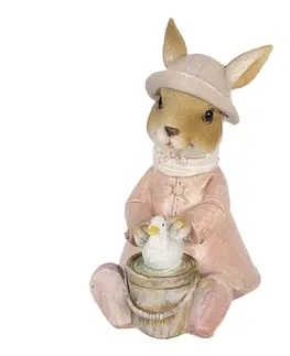 Velikonoční dekorace Dekorace králičí slečny v kabátku s kachničkou - 9*6*12 cm Clayre & Eef 6PR3301
