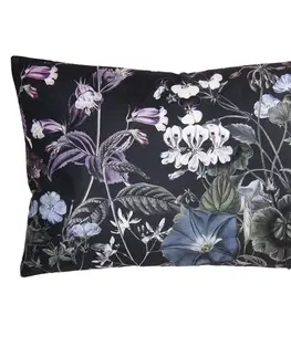 Dekorační polštáře Polštář s výplní s květinovým motivem Manon - 60*40 cm Clayre & Eef KG022.002