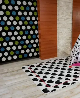 Koberce a koberečky Dywany Lusczow Kusový koberec SKETCH SEAN bílý / černý - srdce, velikost 200x290