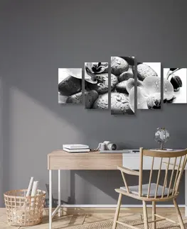 Černobílé obrazy 5-dílný obraz krásná souhra kamenů a orchideje v černobílém provedení