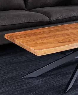 Designové a luxusní konferenční stolky Estila Masivní industriální obdélníkový konferenční stolek Mammut s vrchní deskou z akáciového dřeva v medové hnědé barvě 110 cm