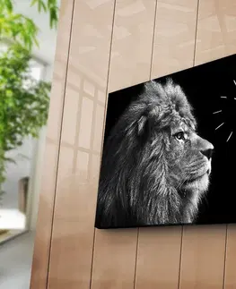 Hodiny Wallity Dekorativní nástěnné hodiny Lion černobílé