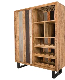 Luxusní a designové skříňky Estila Industriální masivní barová skříňka Whiskey na nožičkách s policemi v hnědém provedení z akáciového dřeva 142cm