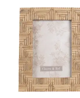 Klasické fotorámečky Hnědý dekorativní fotorámeček v dekoru dřeva - 16*1*21 cm / 10*15 cm Clayre & Eef 2F0945