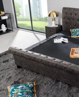 Luxusní a stylové postele Estila Chesterfield manželská postel Gambino s tmavě šedým čalouněním z mikrovlákna 180x200cm