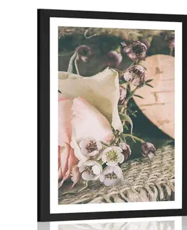 Květiny Plakát s paspartou růže a srdíčko v jute