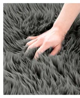 Koberce a koberečky AmeliaHome Kožešina Dokka tmavě šedá, 75 x 120 cm