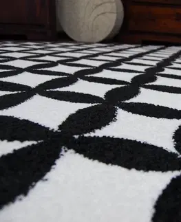 Koberce a koberečky Dywany Lusczow Kusový koberec SKETCH CALLUM bílý / černý - diamant, velikost 120x170