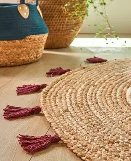 Koberce a koberečky Kulatý jutový koberec se střapečky