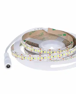 LED pásky 12V Solight LED světelný pás 5m, 198LED/m, 16W/m, 1500lm/m, IP20, studená bílá WM612