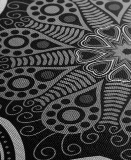 Černobílé obrazy Obraz indická Mandala s květinovým vzorem v černobílém provedení