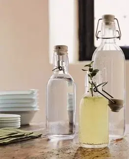 Lahve na mléko a sirupy Bormioli Rocco Skleněná láhev s clip uzávěrem Emilia, 250 ml