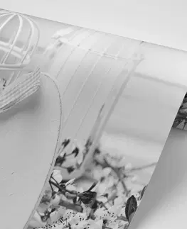 Samolepící tapety Samolepící fototapeta černobílé romantické zátiší ve vintage stylu