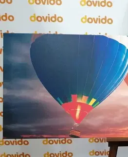 Obrazy zátiší Obraz přelet balónů nad horami