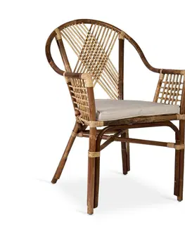 Luxusní a designová křesla a fotely Estila Koloniální stylové křeslo Rattan v hnědé barvě z ratanového dřeva s područkami a pohodlným polštářkem 85cm