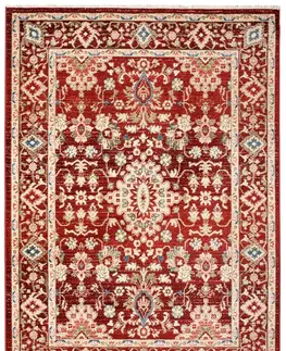 Vintage koberce Elegantní červený koberec