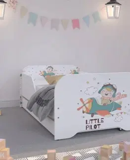 Dětské postele Dětská postel v kvalitním provedení pro malé piloty 160 x 80 cm