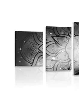 Černobílé obrazy 5-dílný obraz Mandala s pozadím galaxie v černobílém provedení