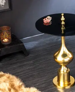 Luxusní a designové příruční stolky Estila Luxusní art deco příruční stolek Marietta se zlatou ozdobnou podstavou a černou kulatou vrchní deskou 65cm