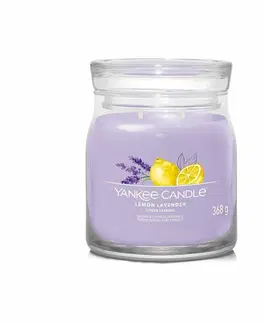Dekorativní svíčky Yankee Candle vonná svíčka Signature ve skle střední Lemon Lavender, 368 g