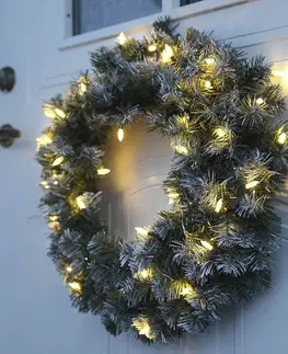 Vánoční venkovní dekorace STAR TRADING Edmontonský věnec s 30 LED diodami, 50 cm