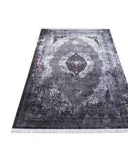 Vintage koberce Šedý koberec se vzorem v orientálním stylu Šířka: 160 cm | Délka: 230 cm