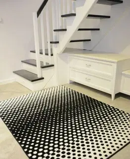 Koberce a koberečky Dywany Lusczow Kusový koberec SKETCH JAMES bílý / černý - tečky, velikost 120x170
