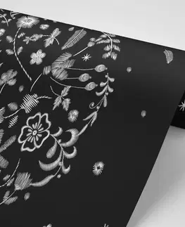 Černobílé tapety Tapeta květiny s lidovým motivem