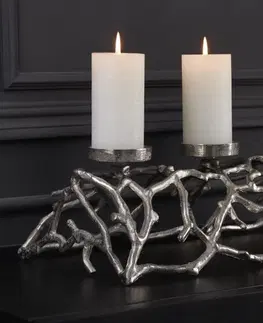 Svíčky, svícny a lucerny Estila Designový svícen na čtyři svíce Cuerna z kovu ve stříbrném provedení 60cm