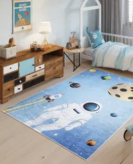 Dětské koberce Dětský koberec s motivem astronautů a planet Šířka: 120 cm | Délka: 170 cm