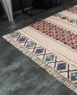 Designové a luxusní koberce Estila Designový koberec Suna v etno stylu s vícebarevným vzorem 230cm