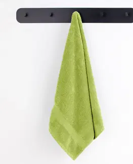Ručníky Bavlněný ručník DecoKing Marina celadonový, velikost 70x140