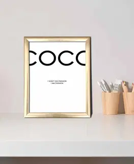 Obrazy Wallity Nástěnný obraz Coco 23,5x28,5 cm bílý
