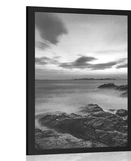 Černobílé Plakát nádherná krajina u moře v černobílém provedení